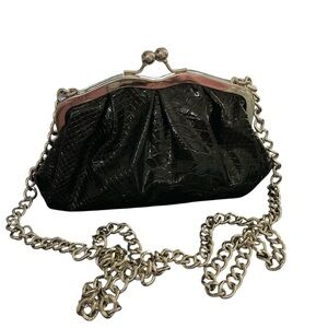 Apt 9 NWOT Black/Silver Small Kiss Lock Crossbody/Clutch Bag No Callouts